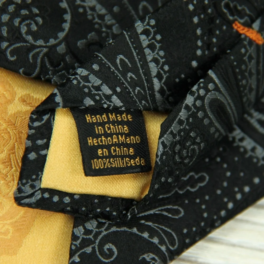 Donald J Trump Signature Collection Mens Neck Tie Black Silver Gold Paisley 60